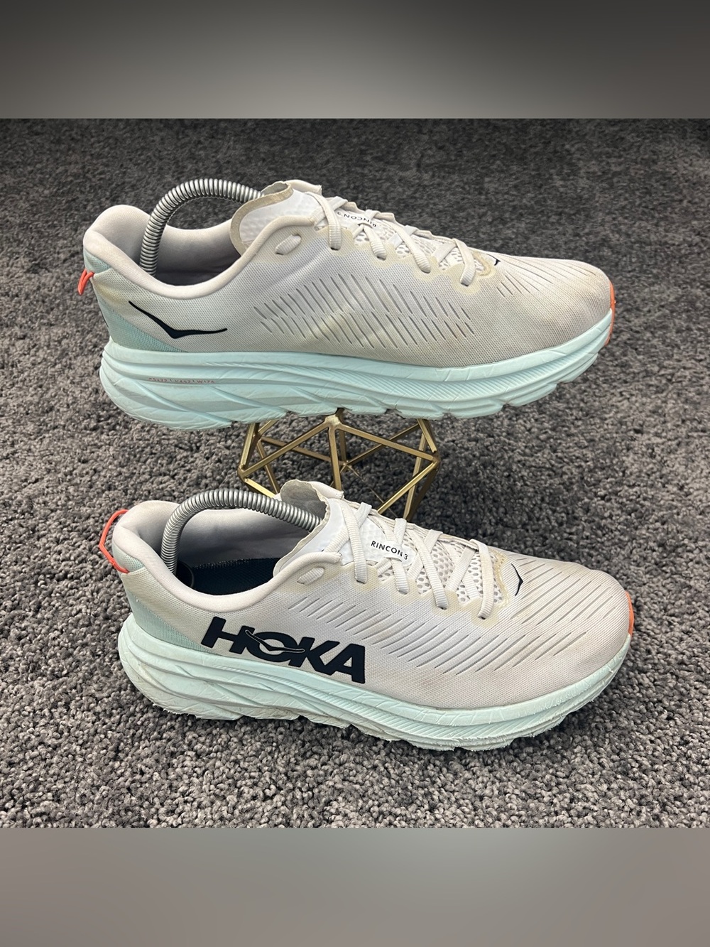Hoka One One Running Shoes Women’s Size 10B White Rincon 3 Lightweight 1119396